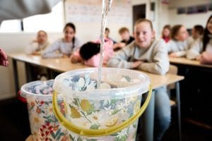 Hoe vraag je om hulp bij rouw in de klas - Hoop in Zicht